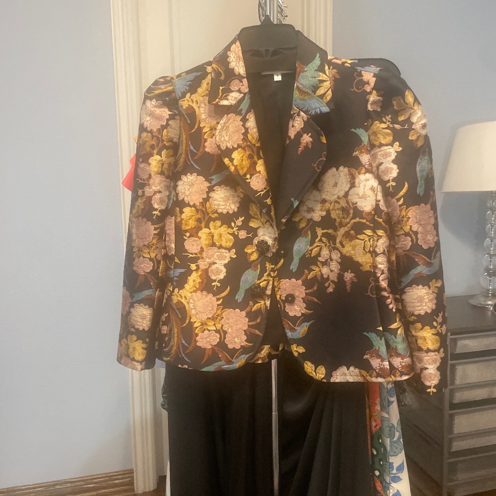 Cara Cara dress blazer size 6